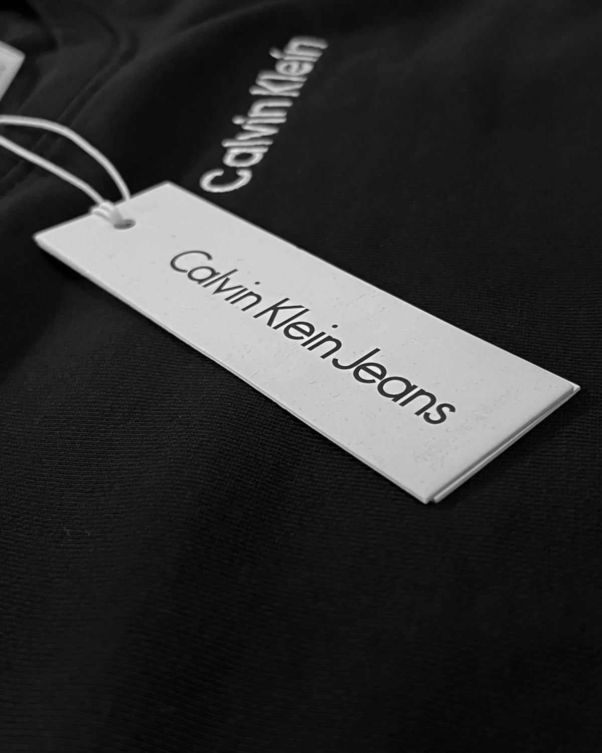 Calvin Klein - Logo Embroidery Sweatshirt - Black
